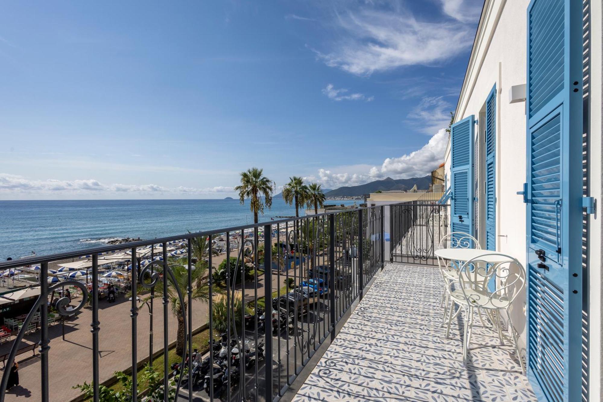 A'Mare Boutique Hotel & Spa Pietra Ligure Exterior foto