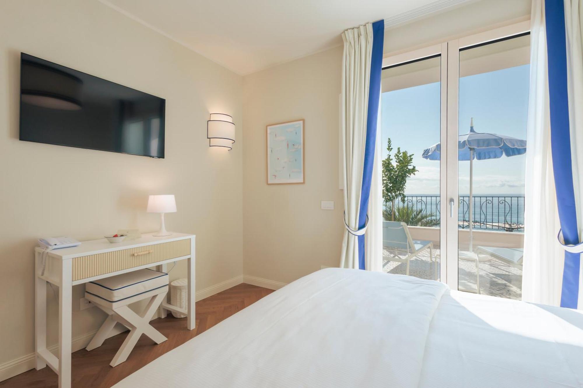 A'Mare Boutique Hotel & Spa Pietra Ligure Exterior foto
